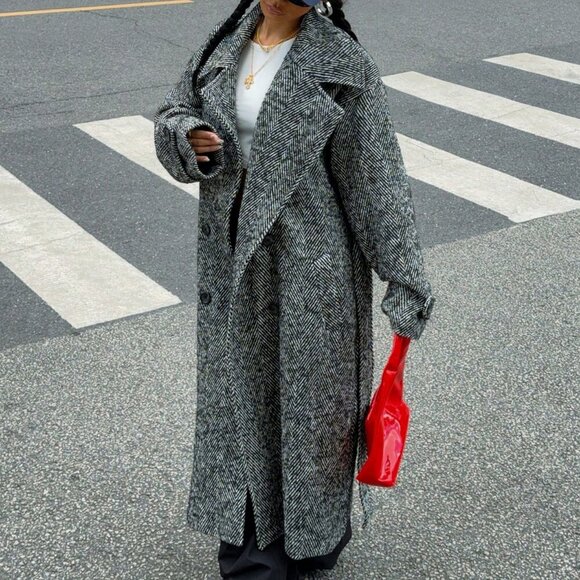 Black & White Women's Herringbone Double-Breasted Belted Longline Coat - Picture 5 of 6